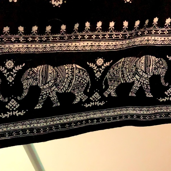 Old Navy Elephant Print Sundress, Size 8 (M) - Picture 3 of 5